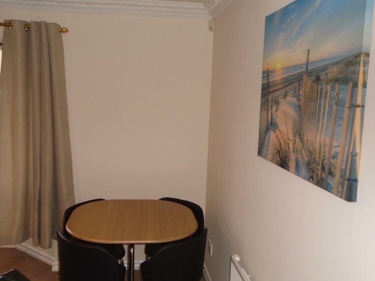 Clydebank Apartment Glasgow Eksteriør bilde